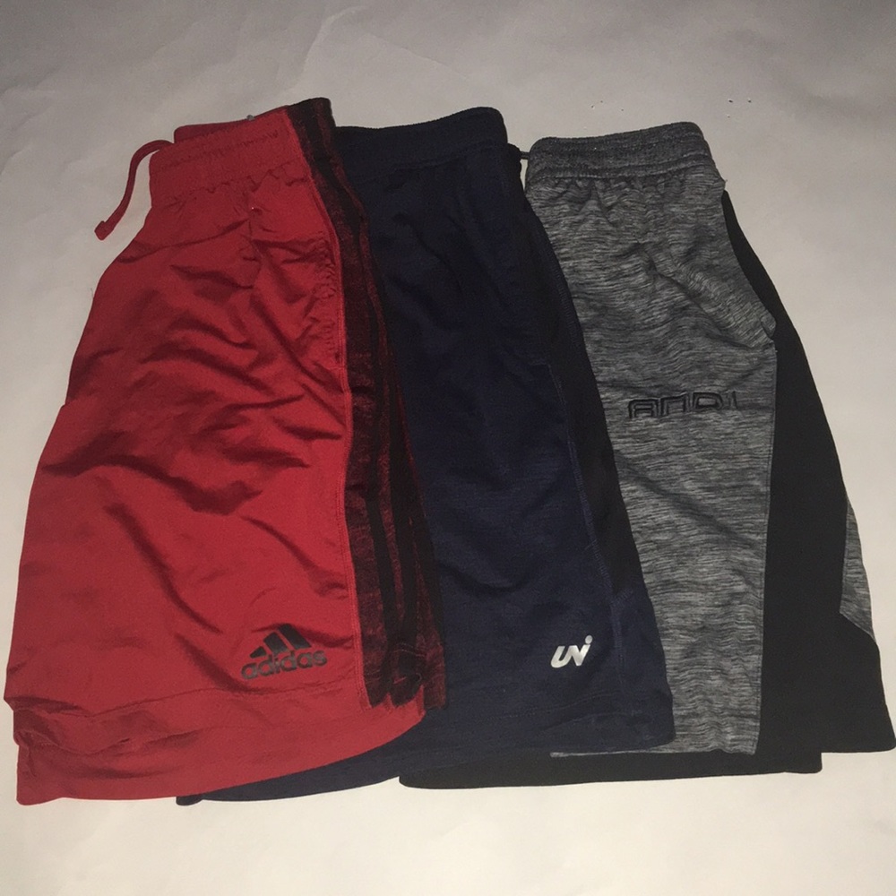 3 MEN’S SIZE SMALL BASKETBALL SHORTS